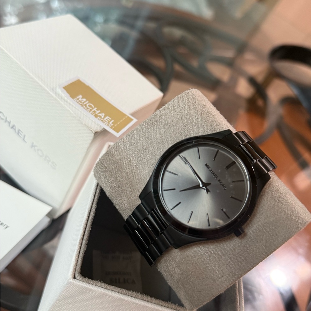 Michael Kors Black and Silver Watch - Picture 9 of 10